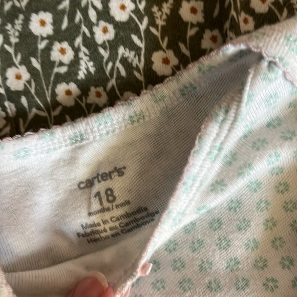 Set of 4 long sleeve onesies 18 months - Picture 5 of 7